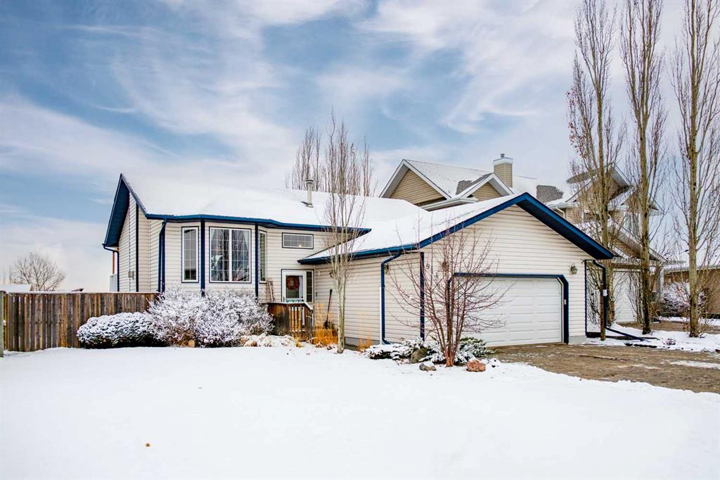 Picture of 914 26 Street , Wainwright Real Estate Listing