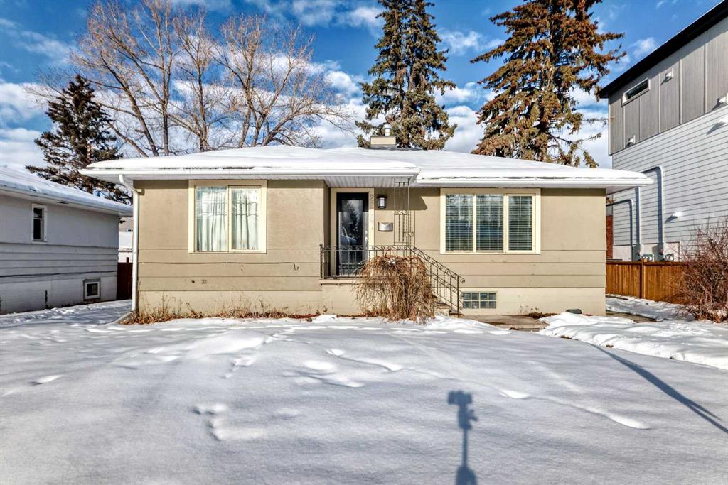 Picture of 2204 25 Avenue NW, Calgary Real Estate Listing