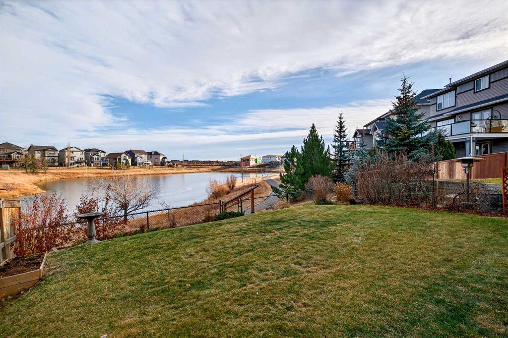 Picture of 228 Sagewood Landing SW, Airdrie Real Estate Listing