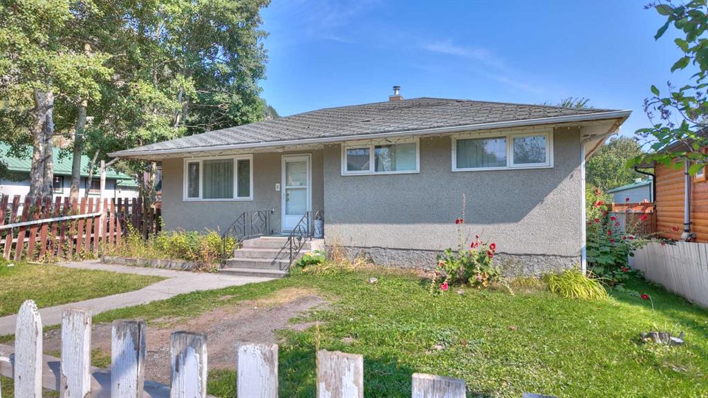 Picture of 8 Barrier Mountain Drive , Exshaw Real Estate Listing