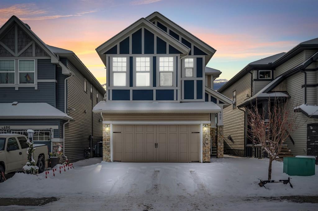 Picture of 402 Hillcrest Circle SW, Airdrie Real Estate Listing