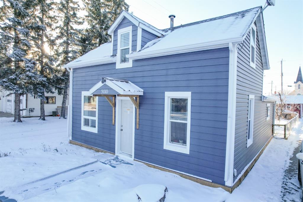Picture of 5010 53rd Avenue , Bashaw Real Estate Listing