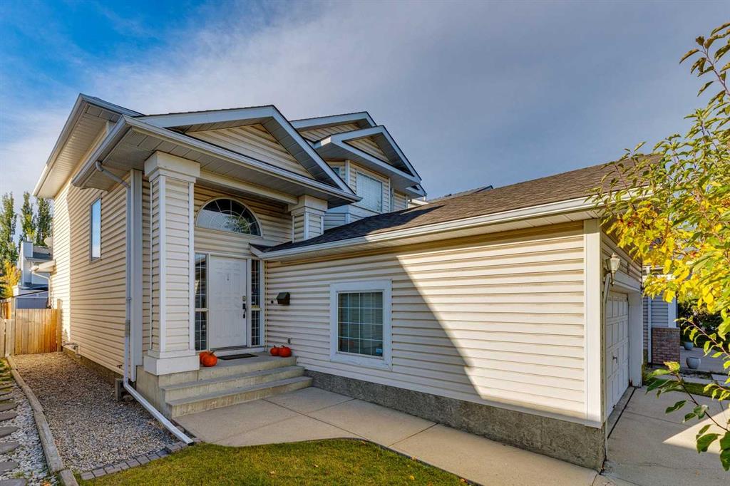 Picture of 33 River Rock Crescent SE, Calgary Real Estate Listing
