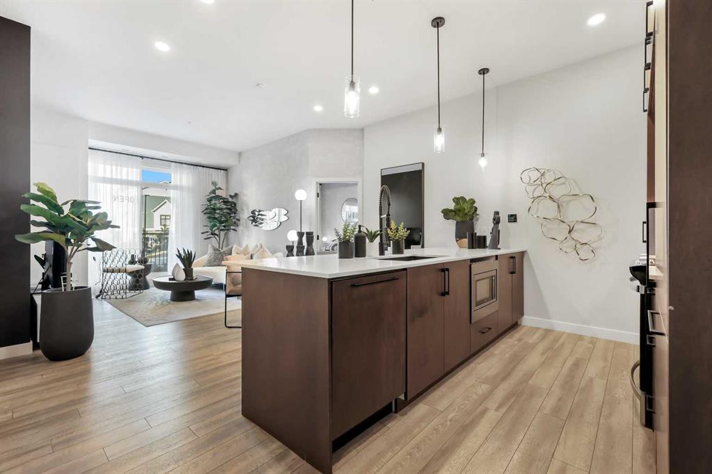 Picture of 103, 255 Les Jardins Park SE, Calgary Real Estate Listing