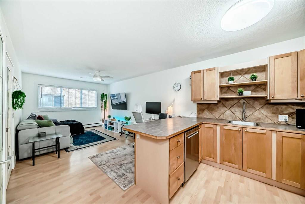 Picture of 8, 310 22 Avenue SW, Calgary Real Estate Listing