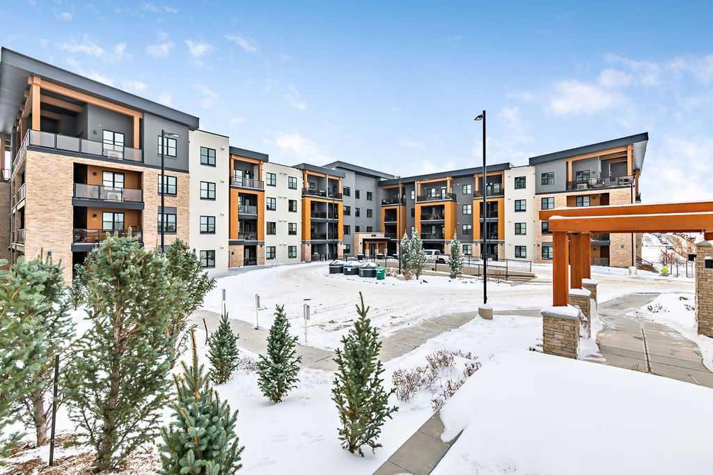 Picture of 302, 8355 19 Avenue SW, Calgary Real Estate Listing