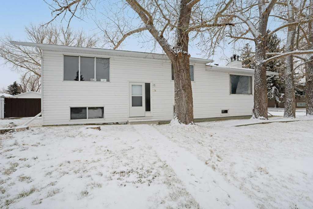 Picture of 24 Beamish Park Drive E, Brooks Real Estate Listing