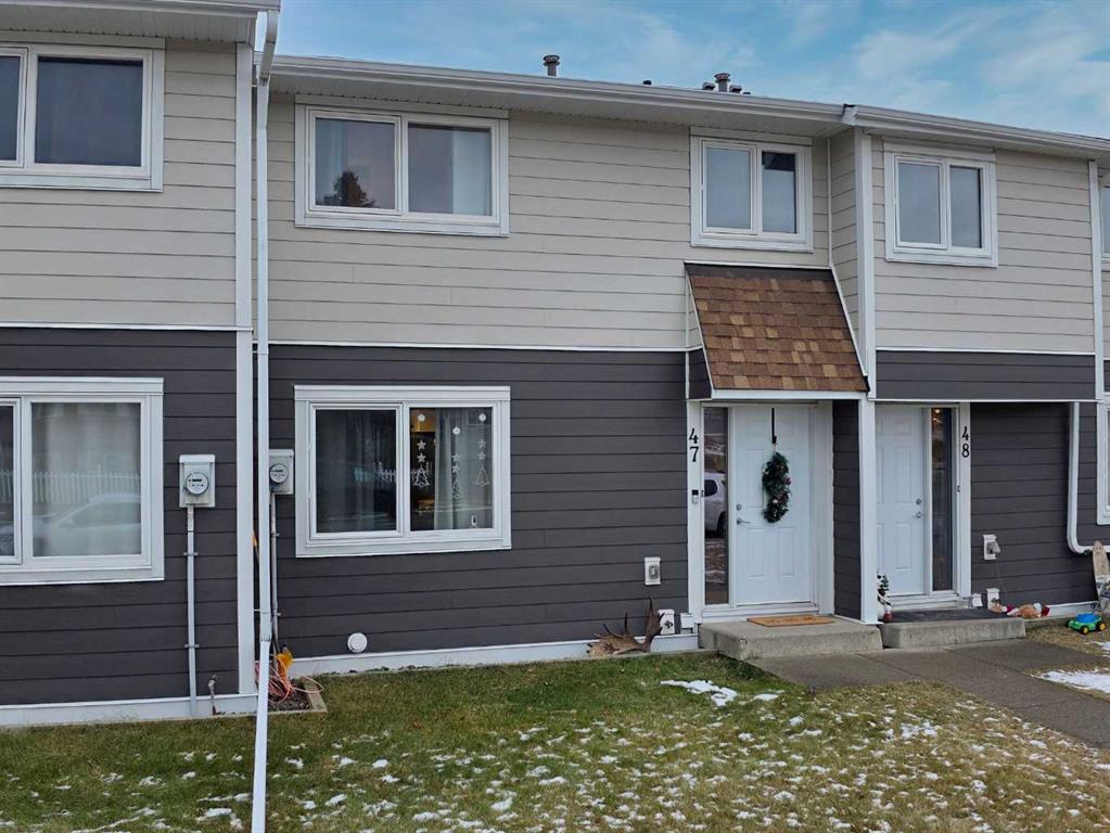 Picture of 47 97 Avenue , Grande Cache Real Estate Listing