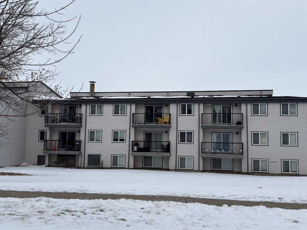 Picture of 310A, 295 Columbia Boulevard W, Lethbridge Real Estate Listing