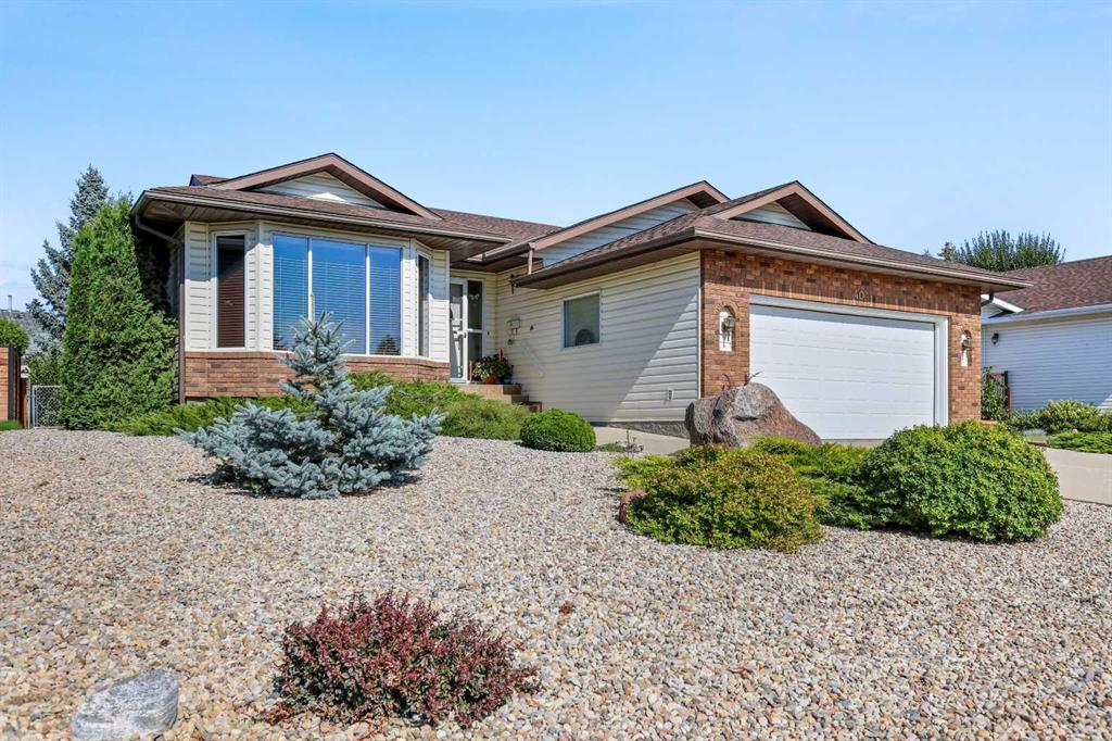 Picture of 40 Green Meadow Drive , Strathmore Real Estate Listing