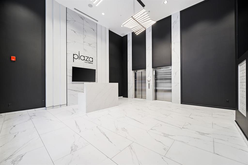 Picture of 206, 8375 Broadcast Avenue SW, Calgary Real Estate Listing