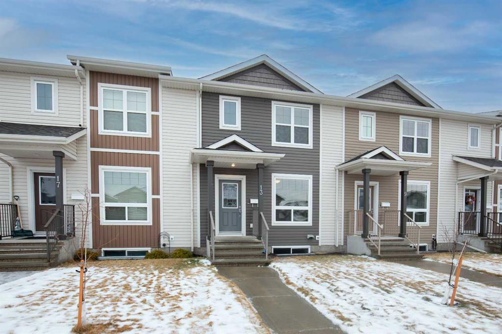 Picture of 13 Crimson Court , Blackfalds Real Estate Listing