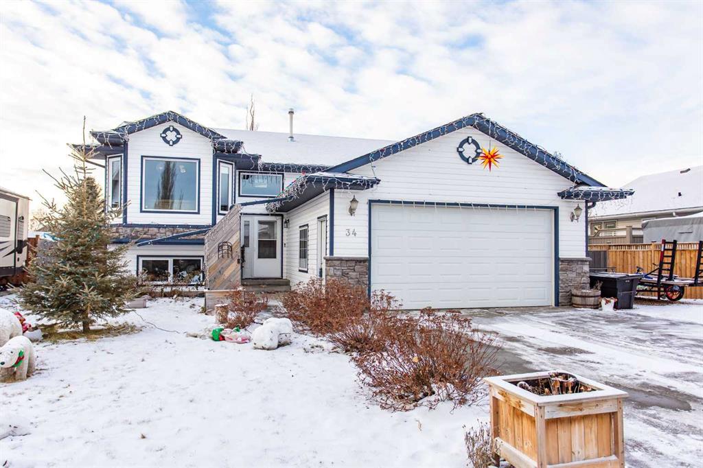 Picture of 34 Iron Wolf Ridge , Lacombe Real Estate Listing