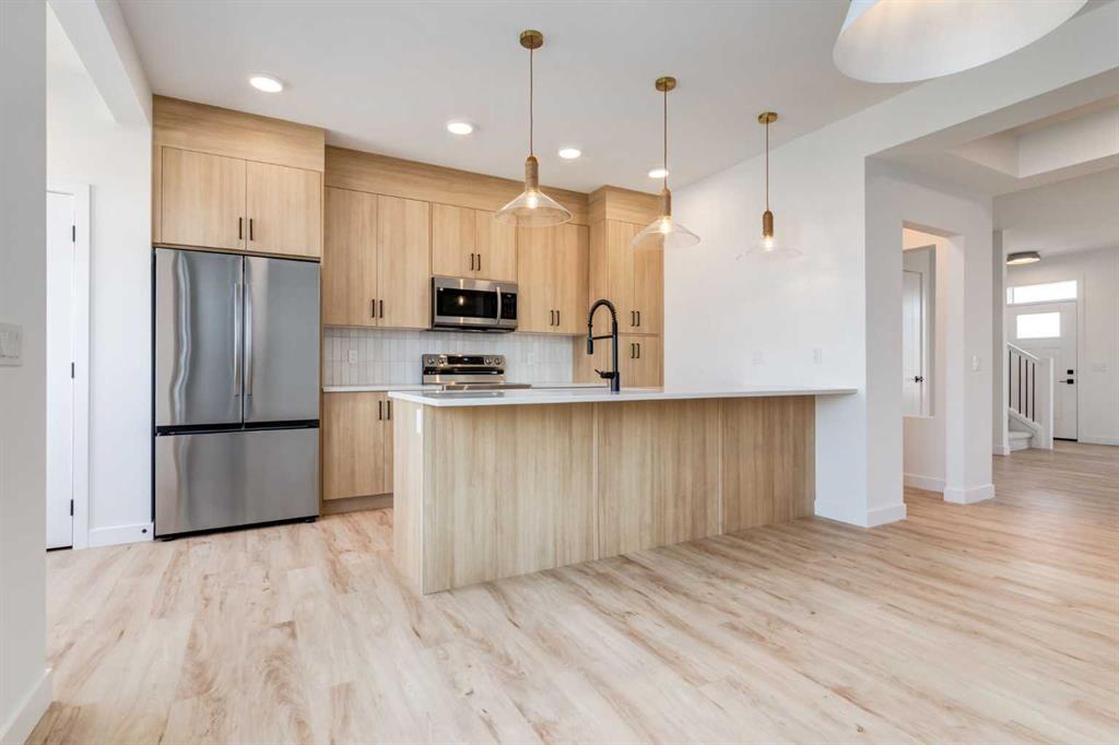 Picture of 201 Tillotson Drive , Okotoks Real Estate Listing