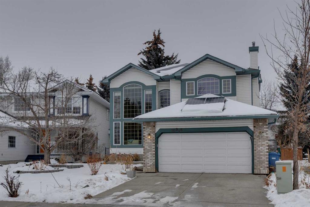 Picture of 10916 Valley Springs Road NW, Calgary Real Estate Listing
