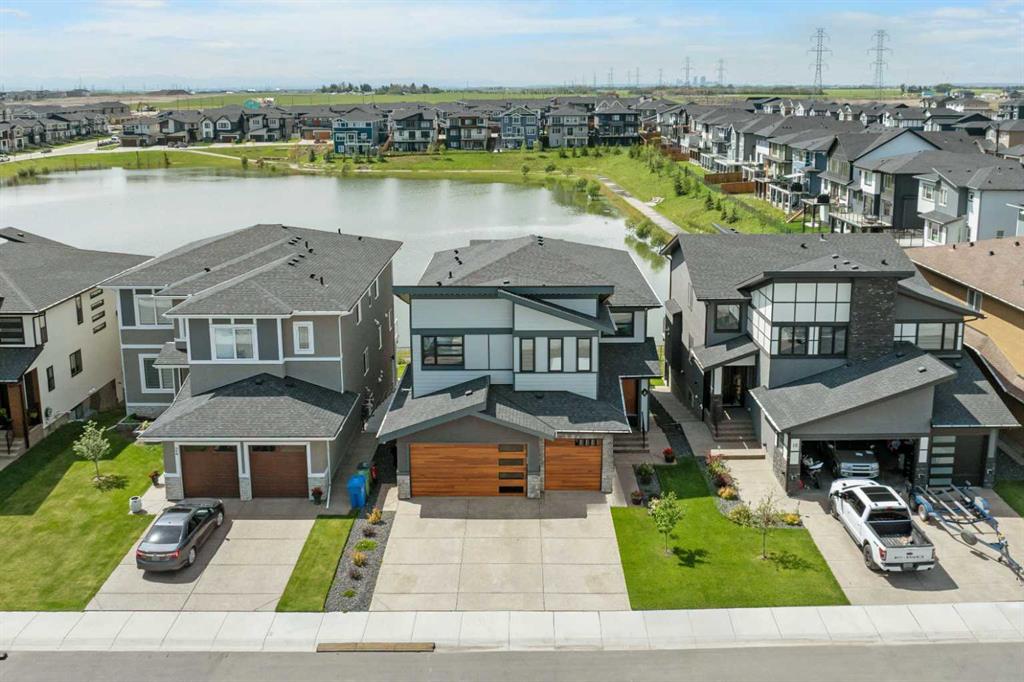 Picture of 20 Waterford Heights , Chestermere Real Estate Listing