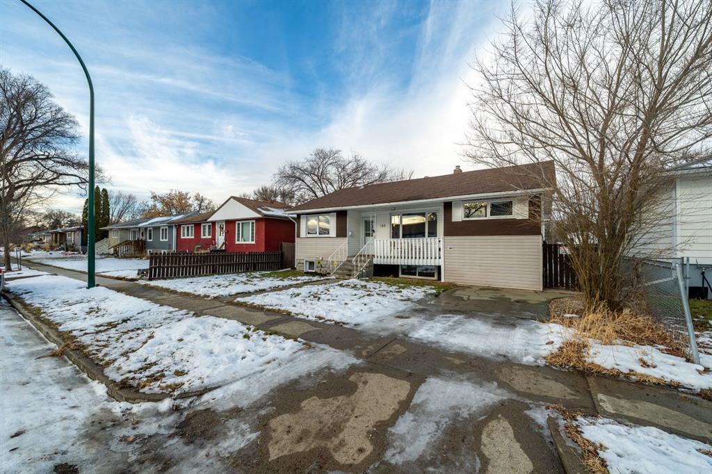 Picture of 166 12 Street SE, Medicine Hat Real Estate Listing