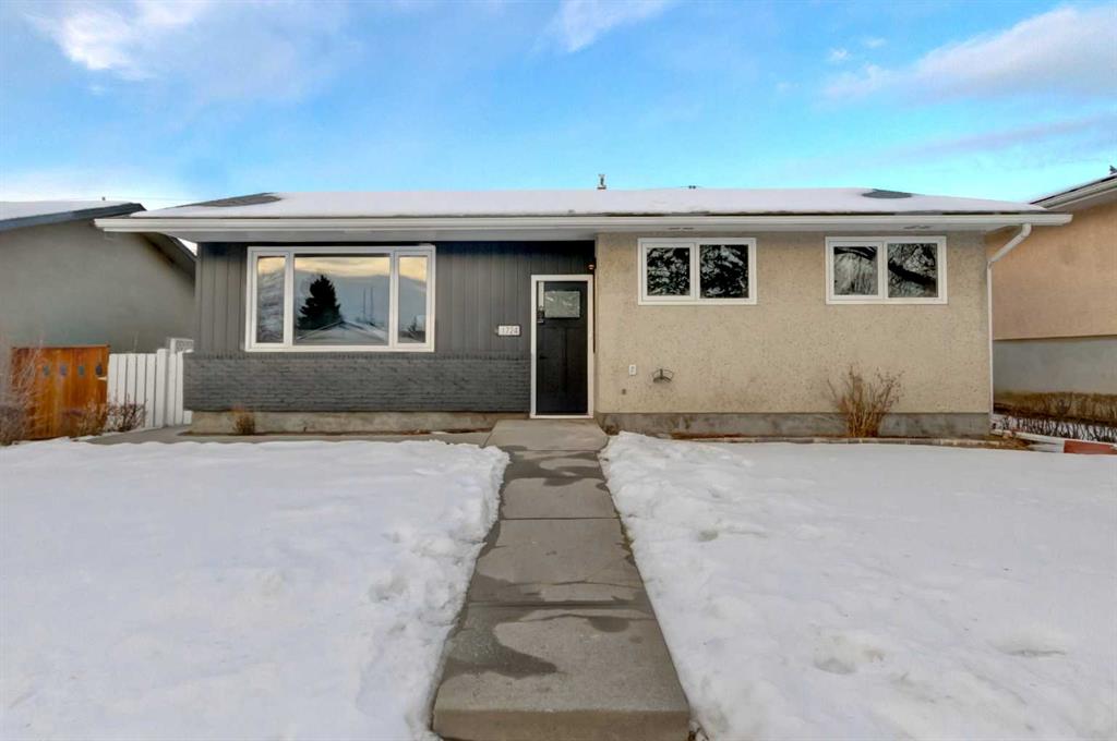 Picture of 1724 Valleyview Road NE, Calgary Real Estate Listing