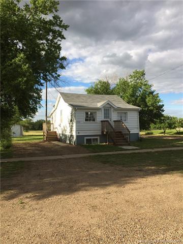 Picture of 132 3 Avenue E, Empress Real Estate Listing
