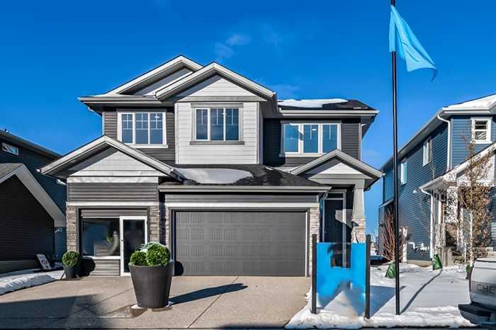 Picture of 472 Dawson Circle , Chestermere Real Estate Listing