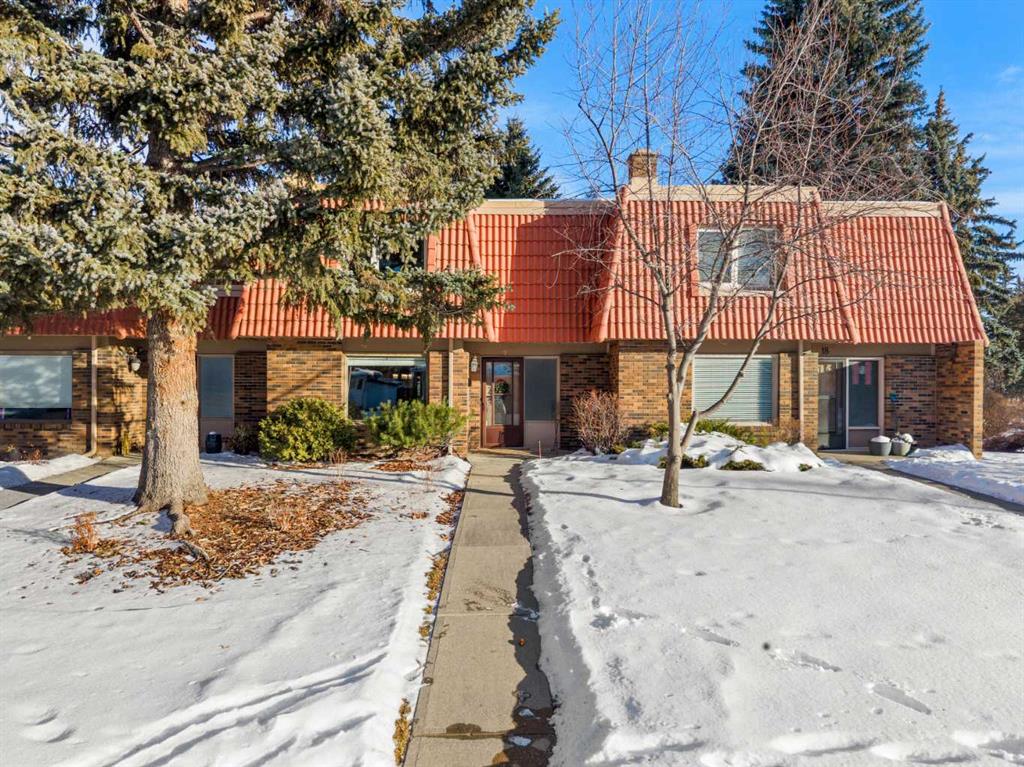 Picture of 17, 714 Willow Park Drive SE, Calgary Real Estate Listing