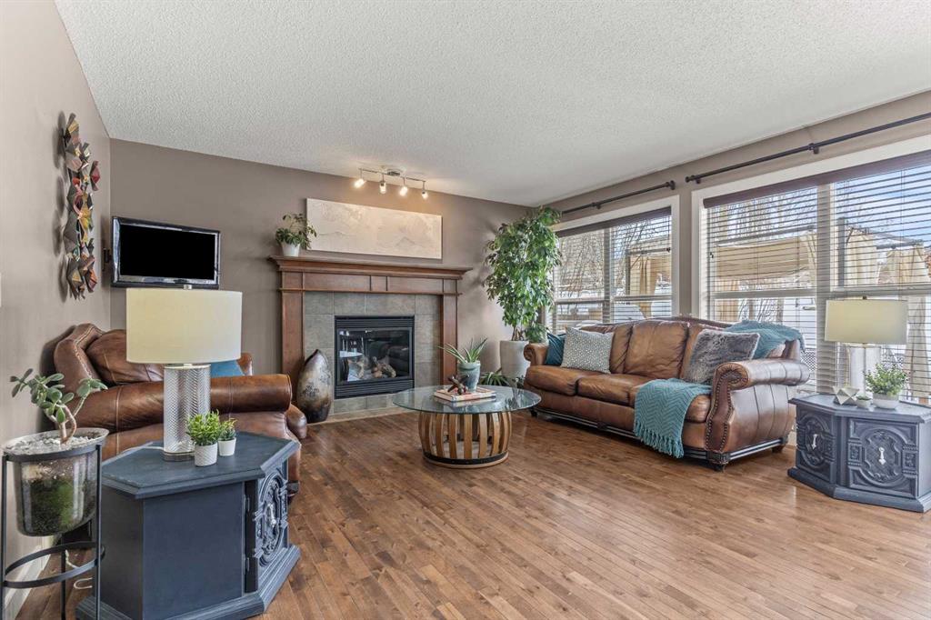 Picture of 52 Westmount Circle , Okotoks Real Estate Listing