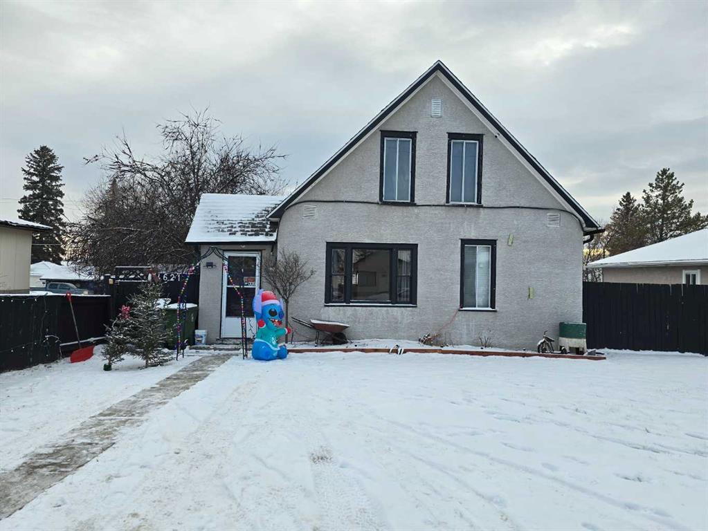 Picture of 4621 5 Avenue , Edson Real Estate Listing