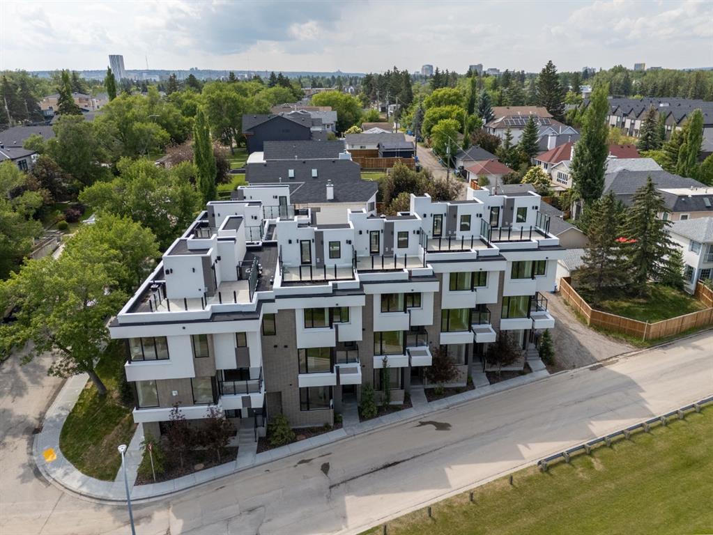 Picture of 2311 13 Street NW, Calgary Real Estate Listing