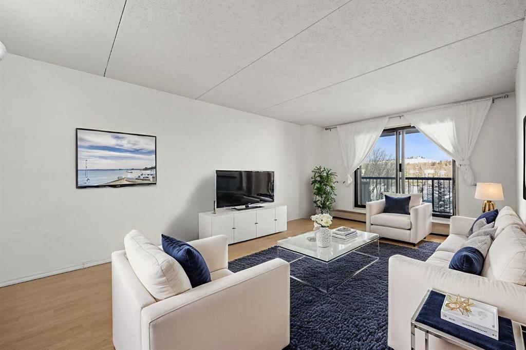 Picture of 514, 5204 Dalton Drive NW, Calgary Real Estate Listing