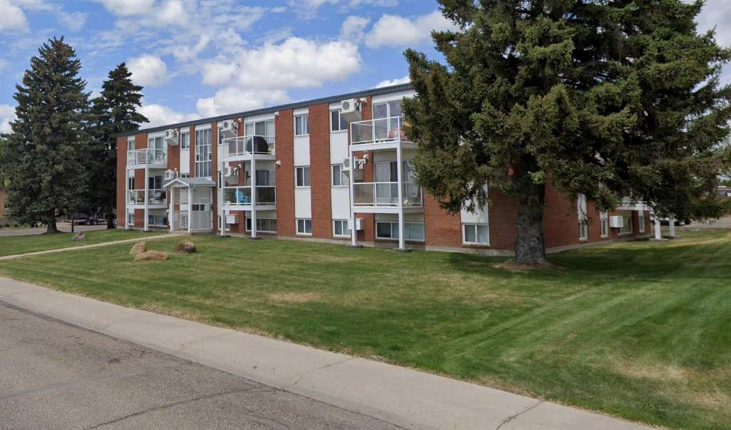 Picture of 9, 512 McCutcheon Drive NW, Medicine Hat Real Estate Listing