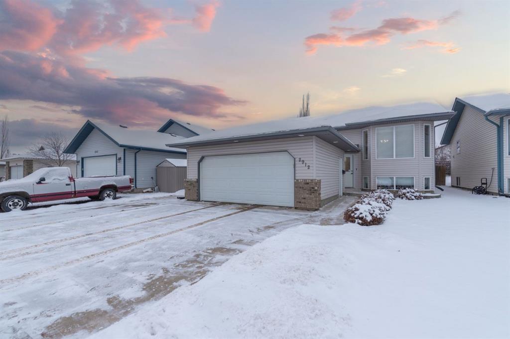 Picture of 2912 65 Avenue , Lloydminster Real Estate Listing