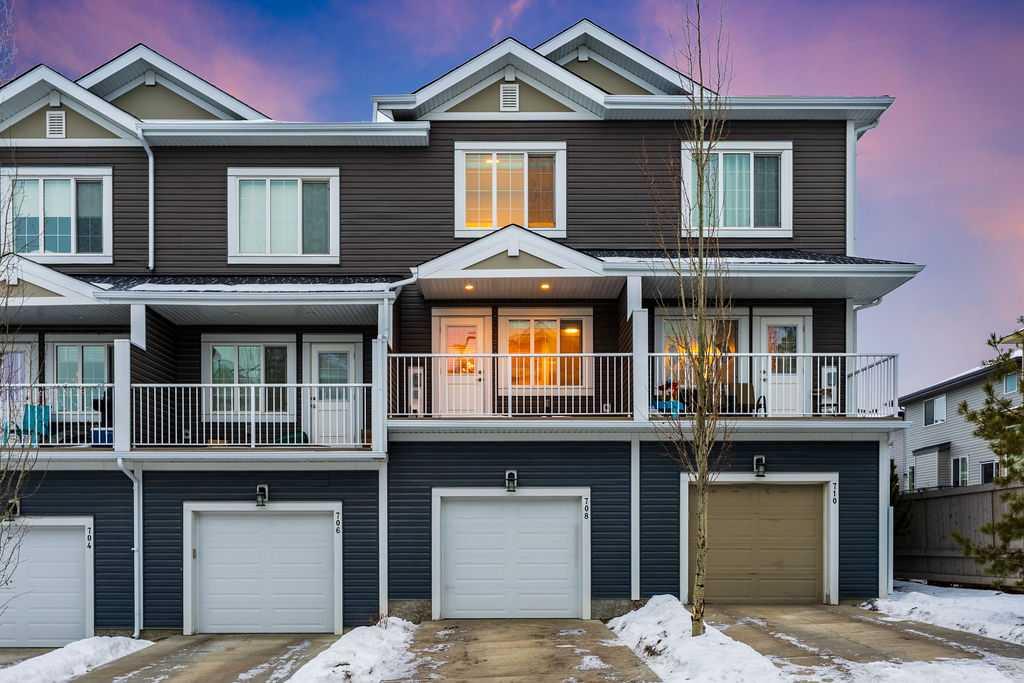 Picture of 708 Evansridge Common NW, Calgary Real Estate Listing