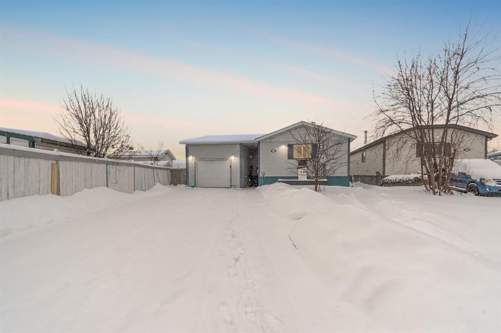 Picture of 103 Hunter Place , Fort McMurray Real Estate Listing