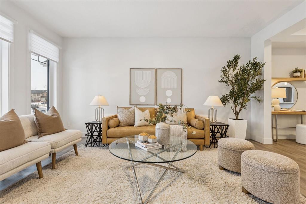 Picture of 584 River Avenue , Cochrane Real Estate Listing