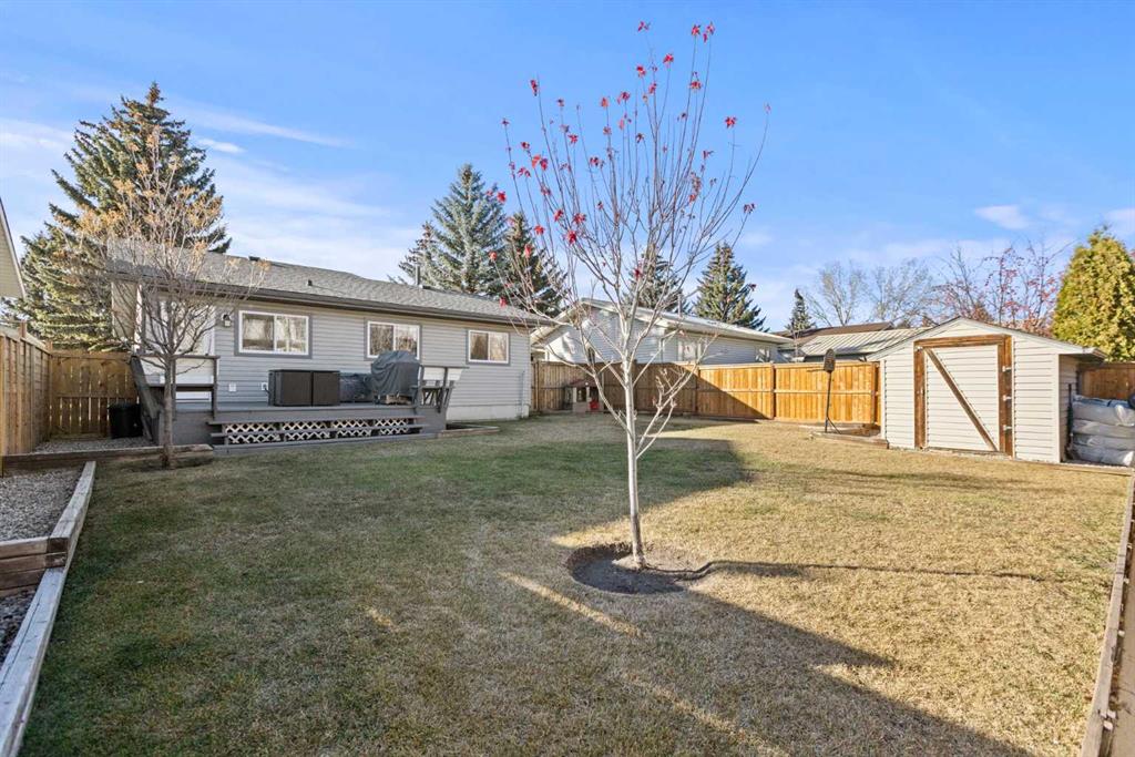 Picture of 17 Welch Crescent , Okotoks Real Estate Listing