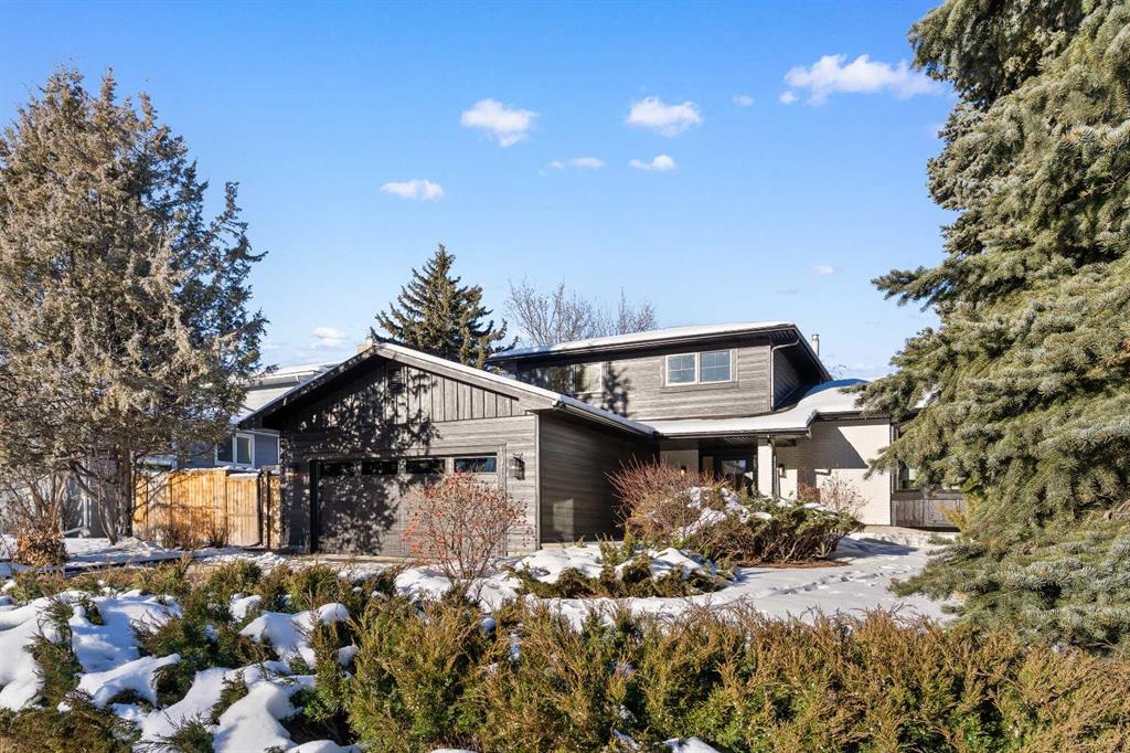 Picture of 1012 70 Avenue SW, Calgary Real Estate Listing