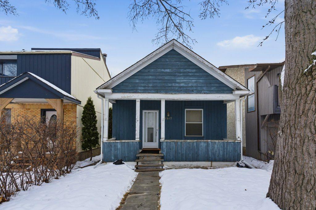Picture of 1517 19 Avenue NW, Calgary Real Estate Listing