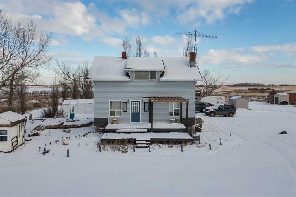 Picture of 42479 RR 143  , Rural Flagstaff County Real Estate Listing