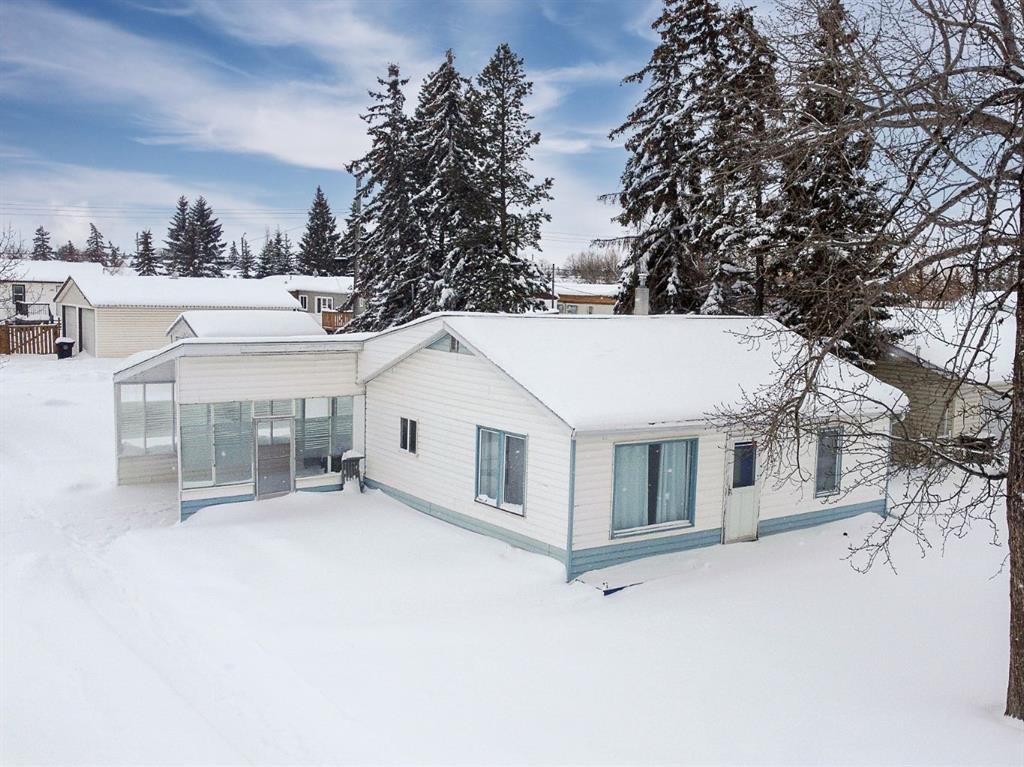 Picture of 103 3 Avenue SW, Falher Real Estate Listing