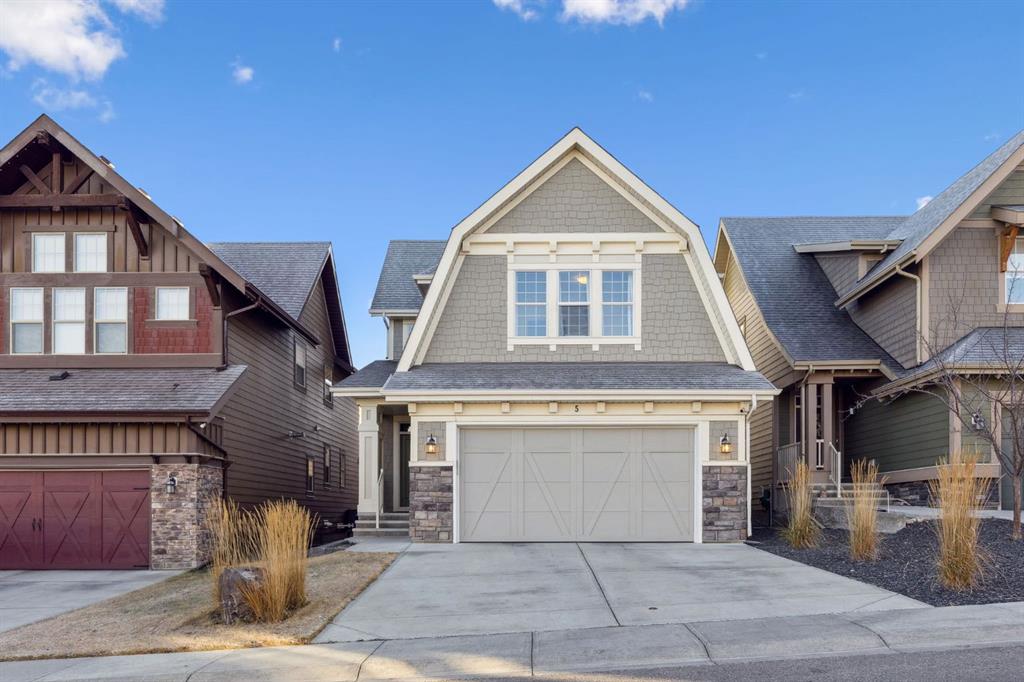 Picture of 5 Riviera Place , Cochrane Real Estate Listing