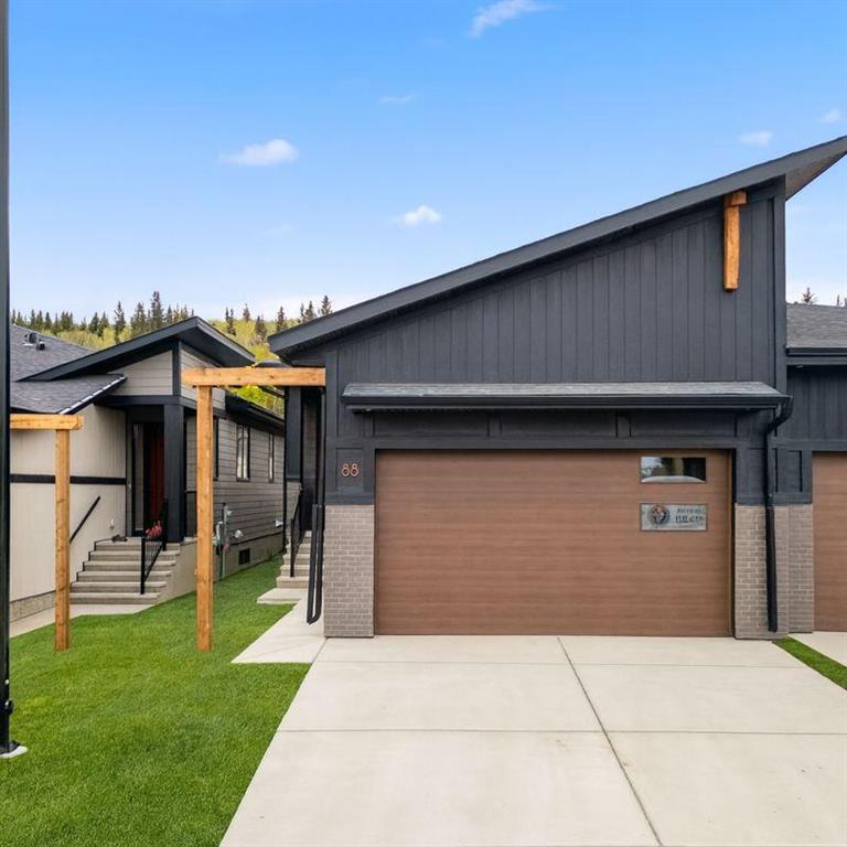 Picture of 88, 297 Riviera Way , Cochrane Real Estate Listing