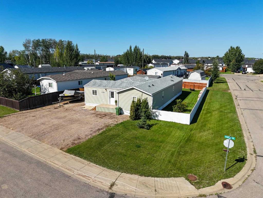 Picture of 11002 102 Avenue , La Crete Real Estate Listing