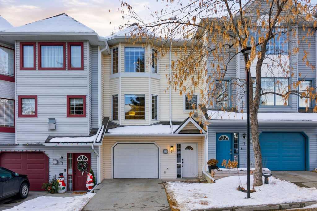 Picture of 5 Patina Point SW, Calgary Real Estate Listing