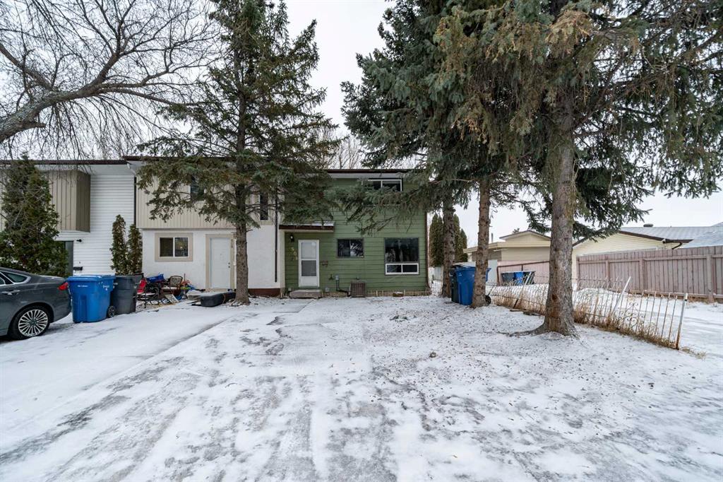 Picture of 506 Clennel Crescent SE, Medicine Hat Real Estate Listing