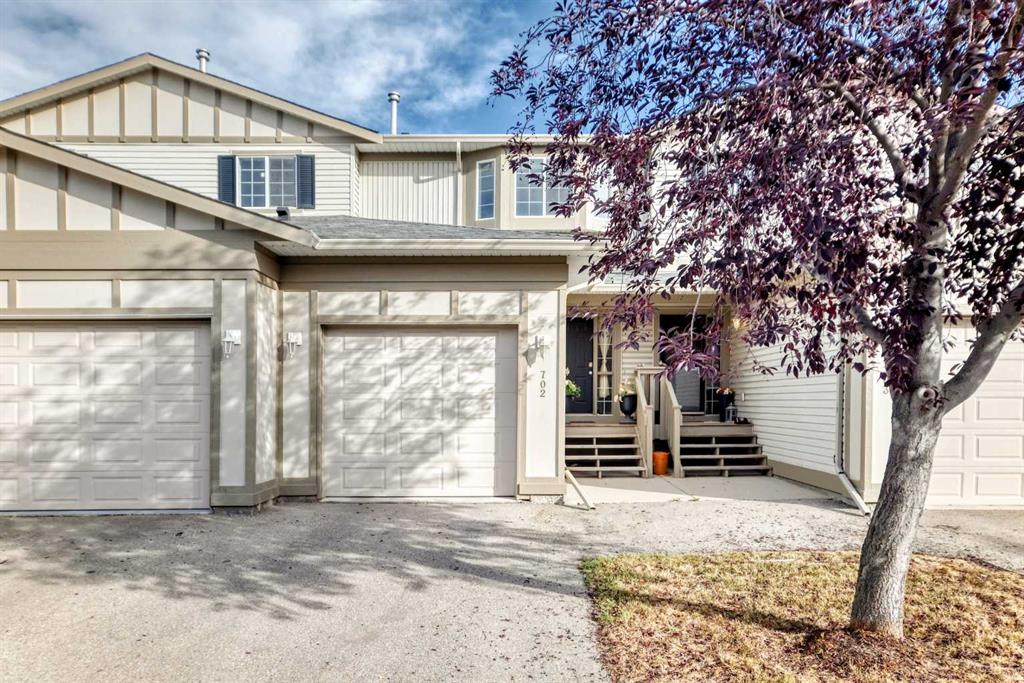 Picture of 702, 720 Willowbrook Road NW, Airdrie Real Estate Listing