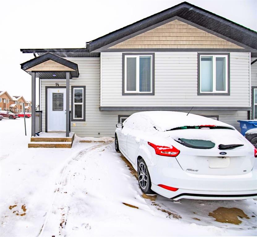 Picture of 14 Winston Place , Blackfalds Real Estate Listing