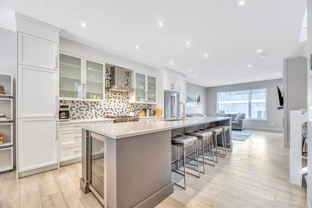 Picture of 418 13 Avenue NE, Calgary Real Estate Listing