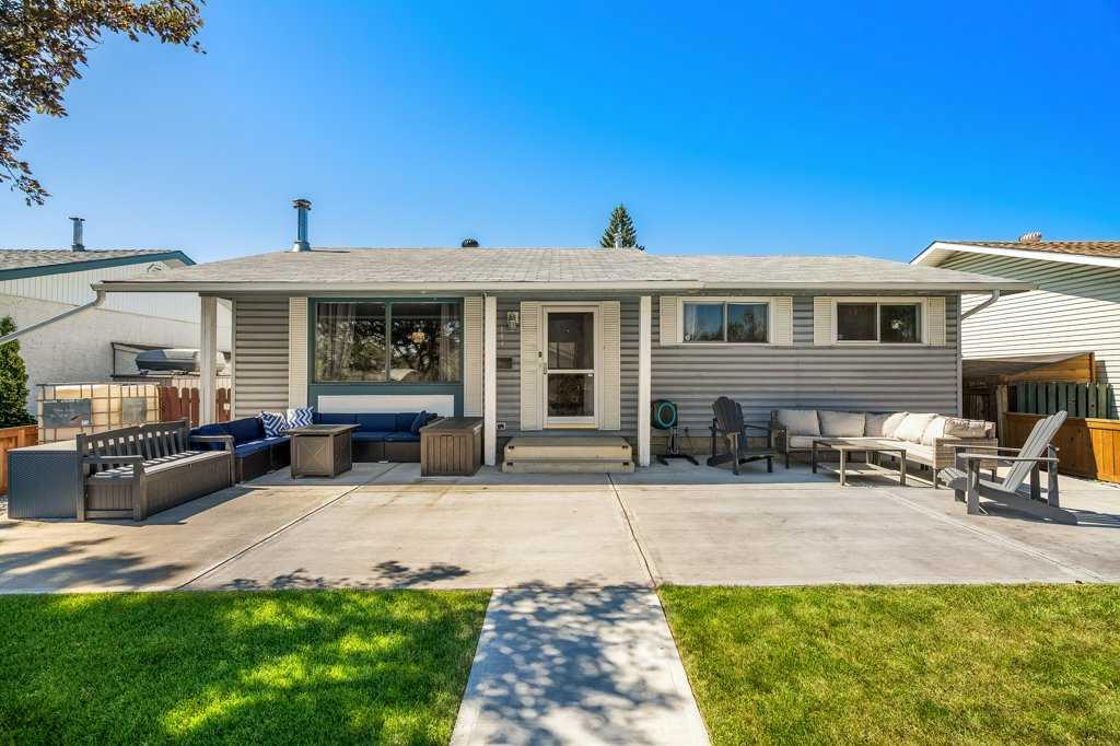 Picture of 159 Rundlehorn Crescent NE, Calgary Real Estate Listing