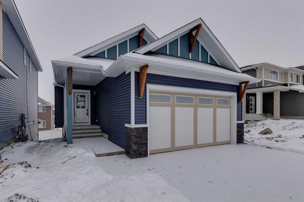 Picture of 1402 Bayview Crescent SW, Airdrie Real Estate Listing