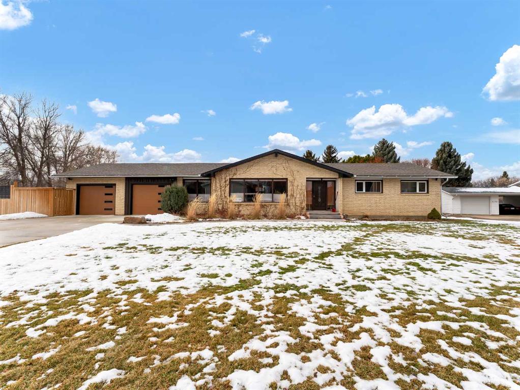 Picture of 2210 Upland Drive SE, Medicine Hat Real Estate Listing